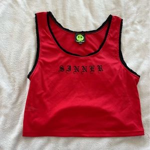 Tunnel vision sinner tank
